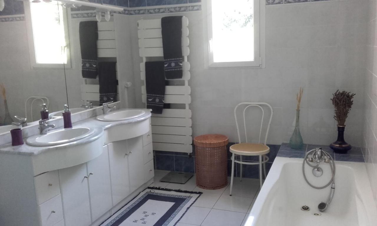 Chez Yvette , C'Est Chouette!! Bed and Breakfast Carcasona Exterior foto